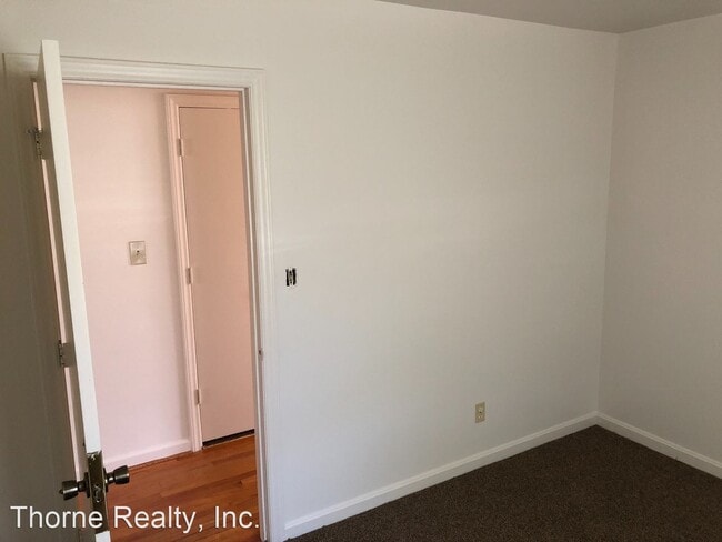 Building Photo - 3 br, 1 bath House - 2300 Panola Street