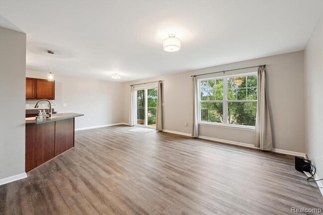 Building Photo - 10113 Ridge Run St