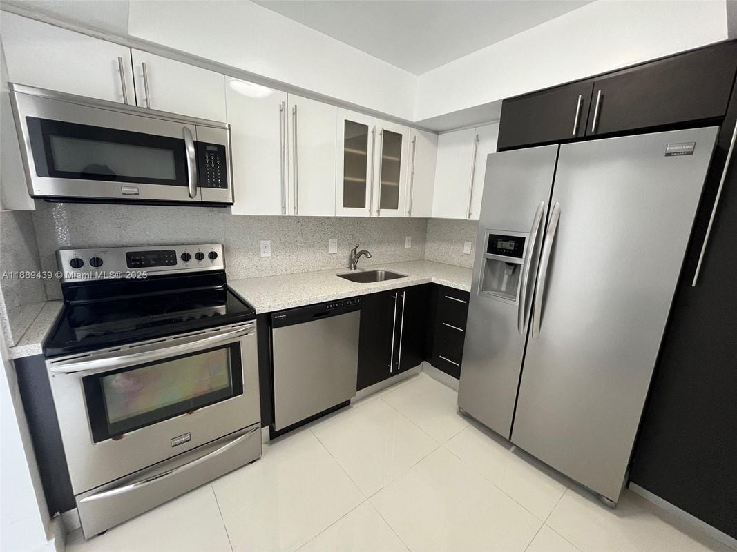 Foto del edificio - 20505 E Country Club Dr