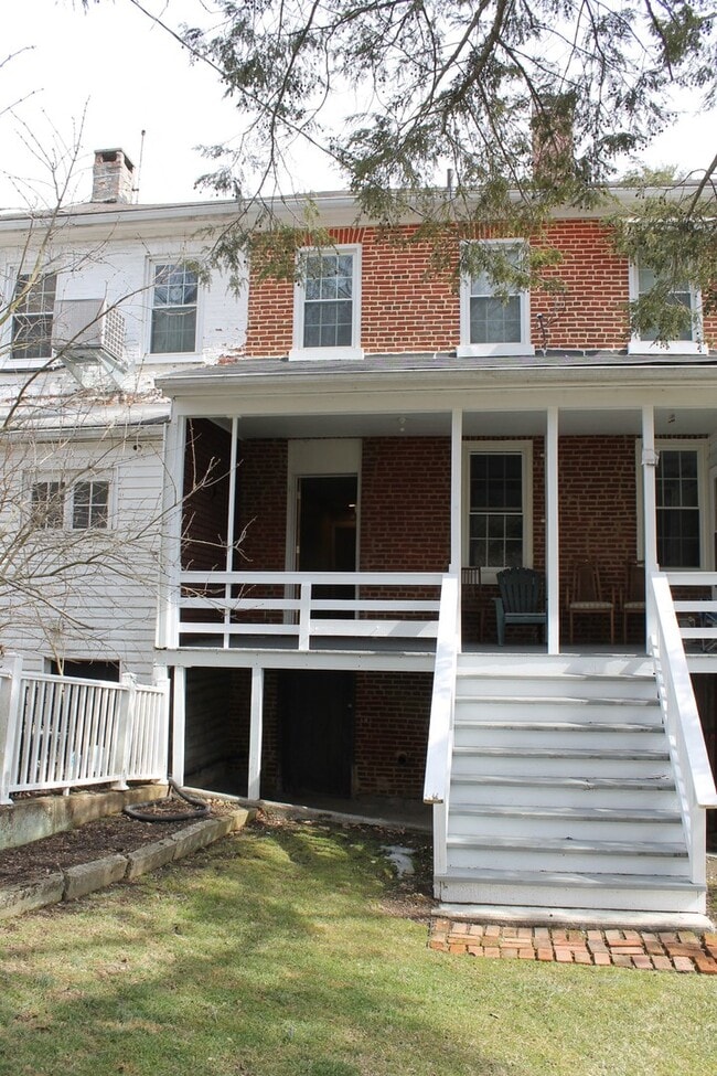 Building Photo - 2 Story Duplex