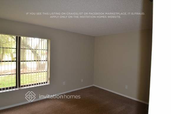 Building Photo - 15542 SW 48th St