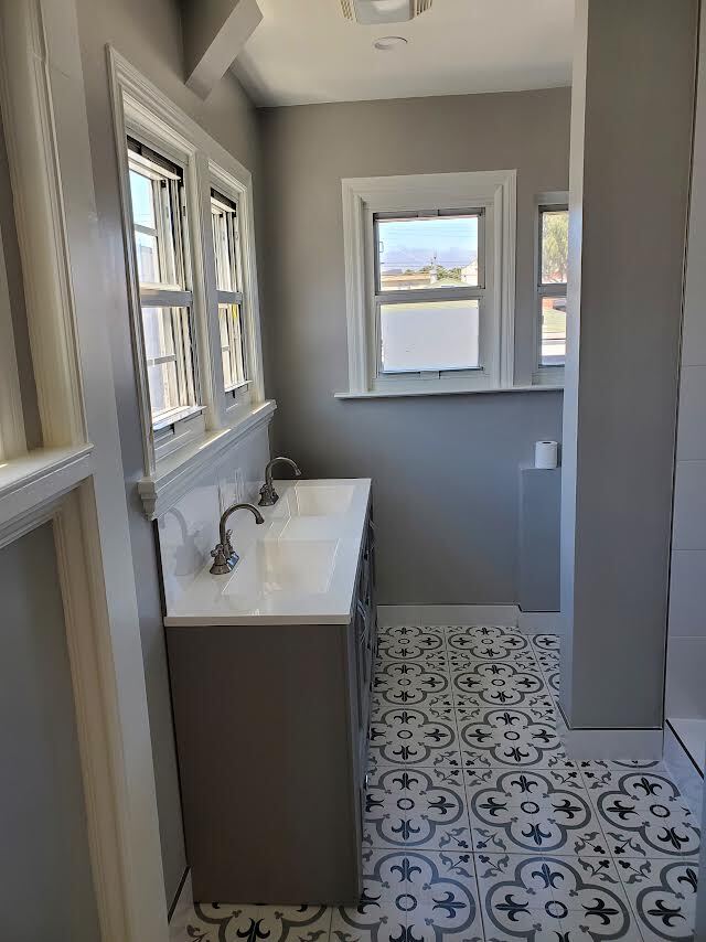 Foto del edificio - 1055 San Mateo Ave