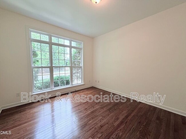 Building Photo - 603 Harold Latta Rd