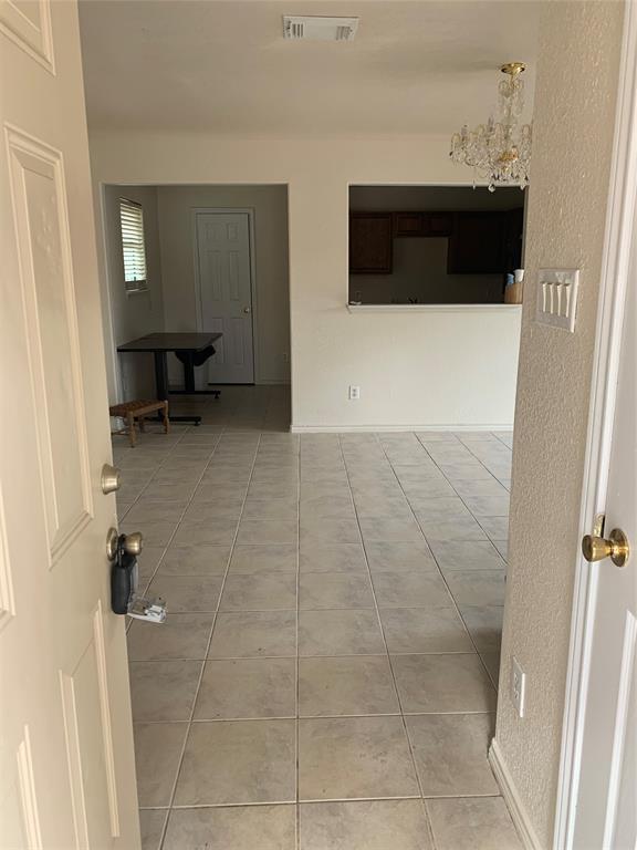 Building Photo - 12925 Blackpool Ln