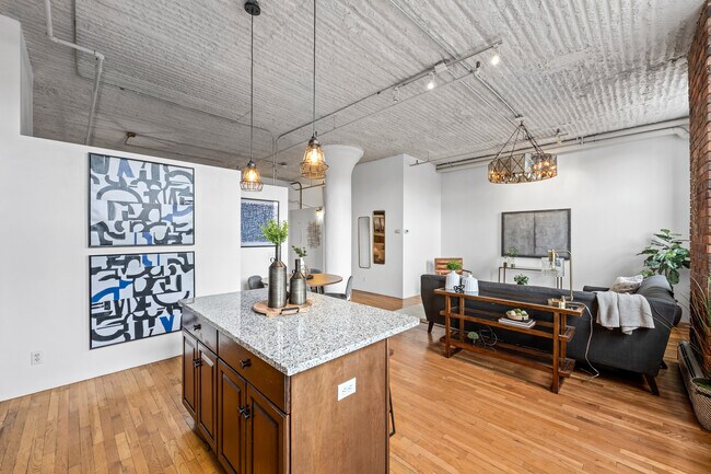 Foto del edificio - 2261 Blake St