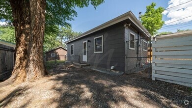 Building Photo - 725 Arcadia Pl