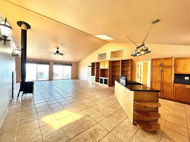 Foto del edificio - Ocean View with Sunrise View- 3 Bedroom 3 ...