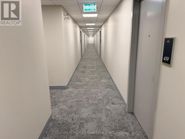 Building Photo - 1100 Lackner Pl