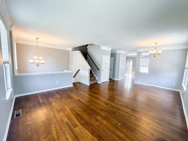 Building Photo - 9072 Teaneck Dr