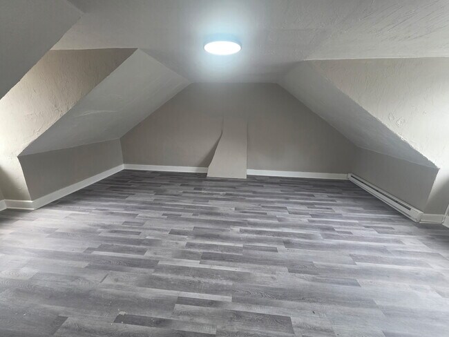Foto del edificio - 429 W Princess St
