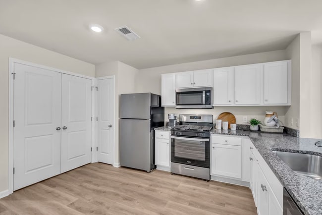 Building Photo - Rancocas Pointe