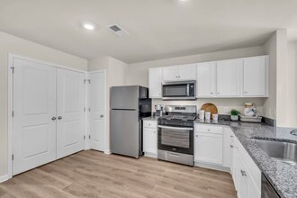 Building Photo - Rancocas Pointe
