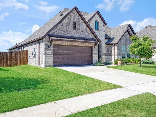 Building Photo - 209 Chesapeake Dr