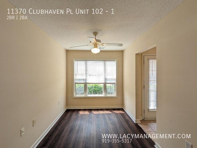 Foto del edificio - 11370 Clubhaven Pl