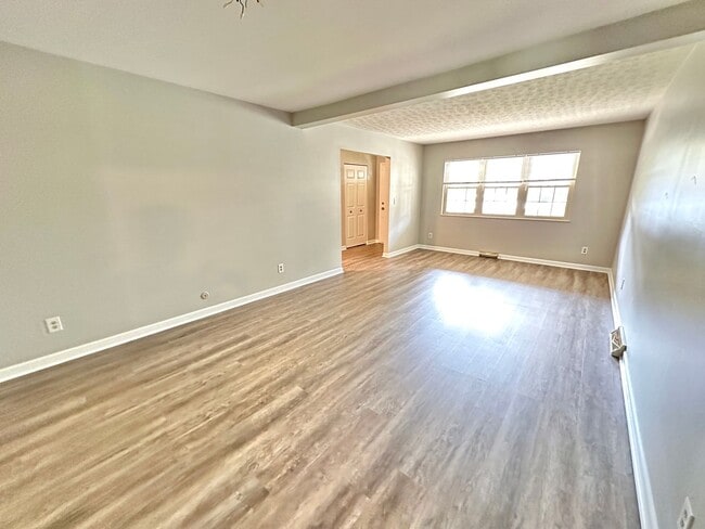 Building Photo - 4532 Timberwilde Dr