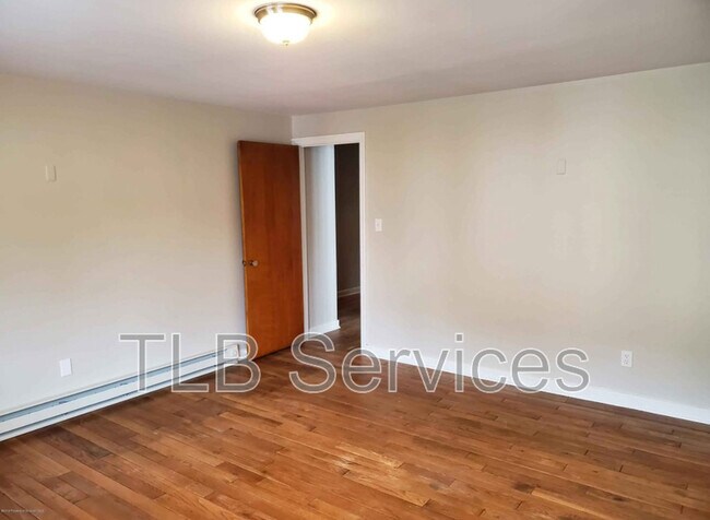 Foto del edificio - 1310 Pittston Ave