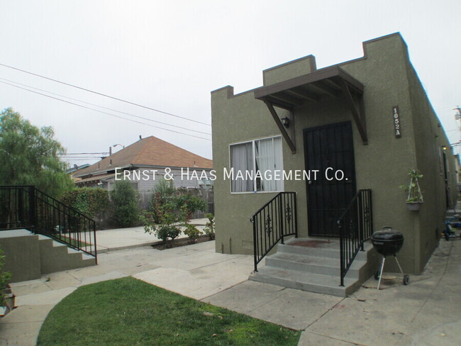 Foto del edificio - Wonderful 3 Bed 2 Bath Rear Home in Prime ...