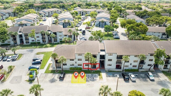 Foto del edificio - 7200 NW 179th St