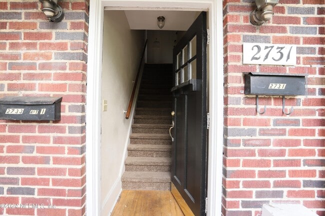 Building Photo - 2731 Herschel St