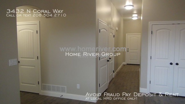 Building Photo - twin home in Idaho Falls by BMG Rentals