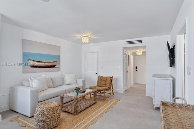 Foto del edificio - 2899 Collins Ave