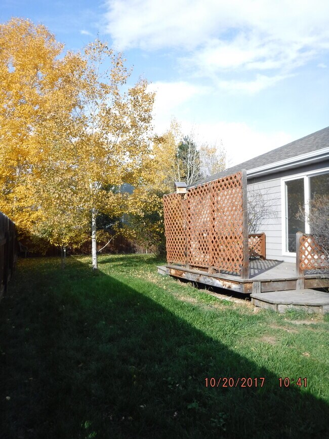 Foto del edificio - Centrally Located and Updated 3BD 2BA