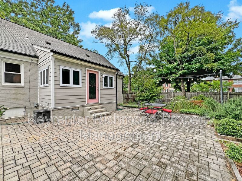 Photo - 1201 Rennie Avenue