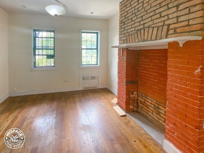 Foto del edificio - 11A Menahan St