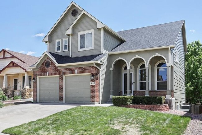 Building Photo - 7417 Prythania Park Dr