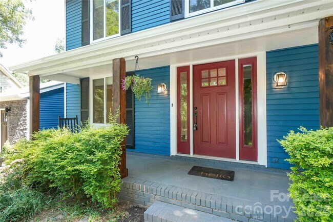 Foto del edificio - 6901 Wyndbend Ln