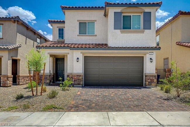 Foto del edificio - 267 Polaris Ridge Ave