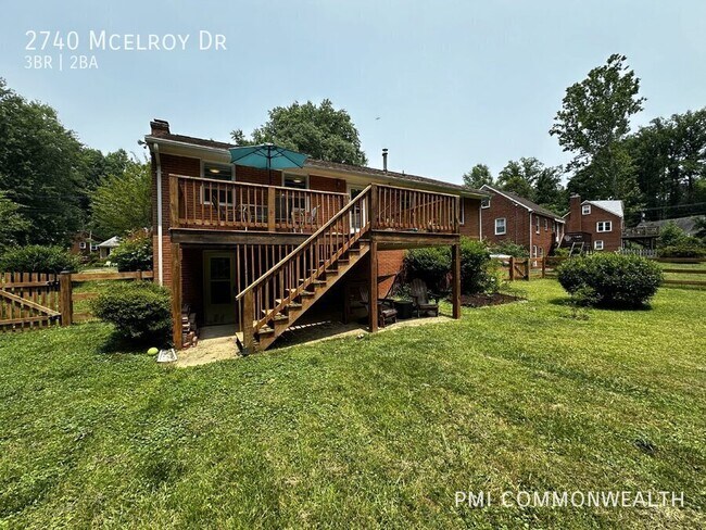 Foto del edificio - 2740 McElroy Dr