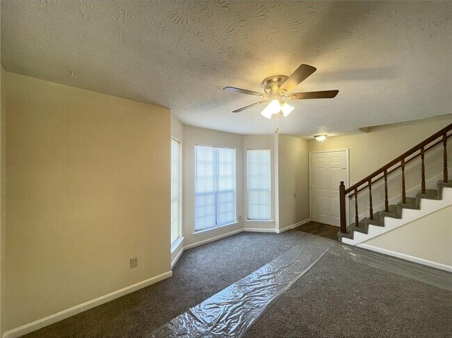 Foto del edificio - 5897 Sheldon Ct