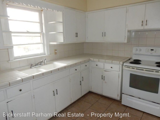Building Photo - 3 br, 1 bath House - 13 Malone Drive