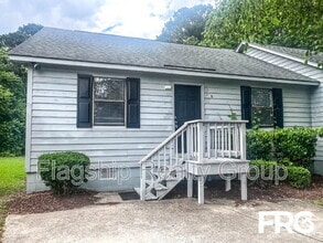Building Photo - 205 Wyndham Cir