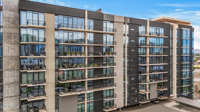 Foto del edificio - 200 W Portland St