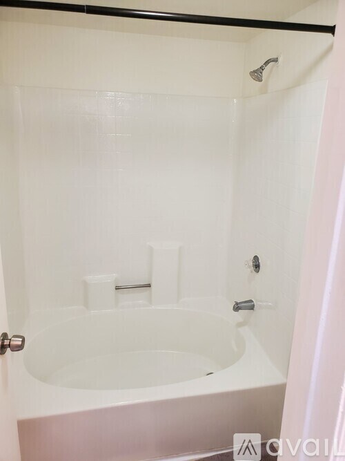 Foto del edificio - 5330 Silver Canyon Rd