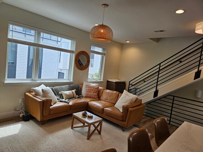 Foto del edificio - 1183 S Reed Way