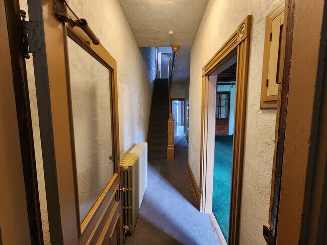 Foto del edificio - Tired of being a renter and want to own yo...