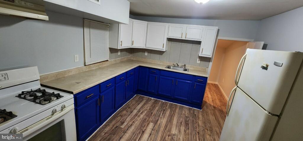 Primary Photo - 220 Kerlin St