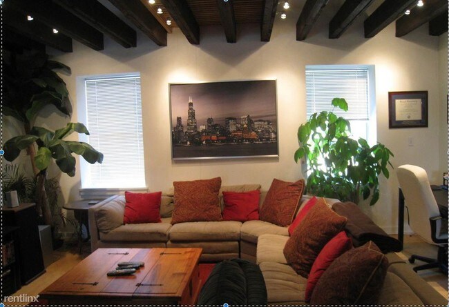 Foto del edificio - 1414 Pine St