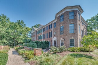 Building Photo - 243 Boxcar Ave