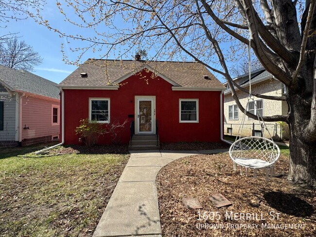 Foto del edificio - 1605 Merrill St