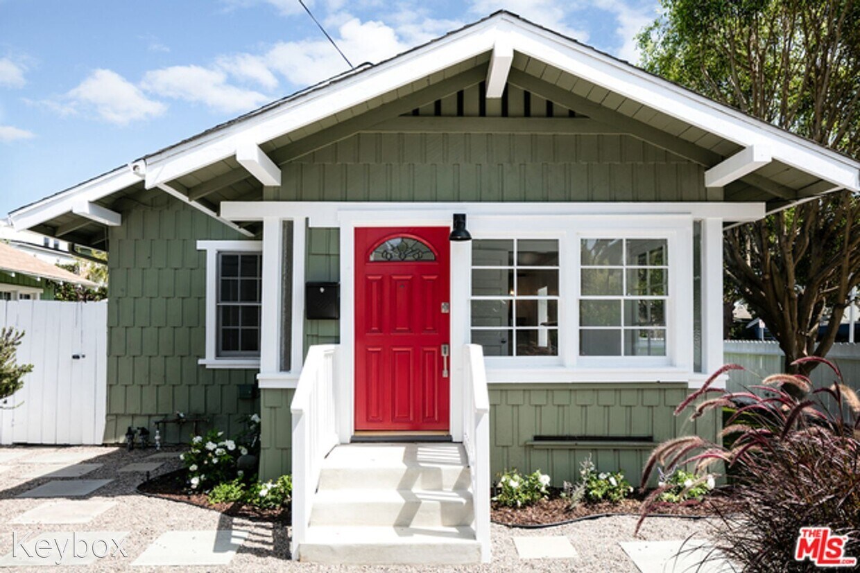 Primary Photo - 2 br, 2 bath House - 602 Marine Street