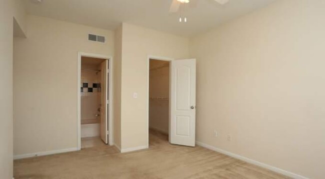 Foto del edificio - 1 bedroom in Katy TX 77450