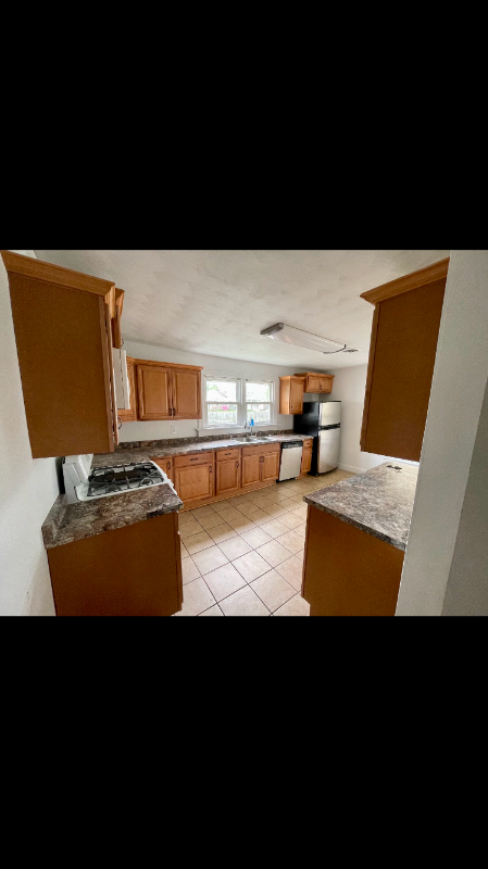 Foto del edificio - 231 W Balview Ave