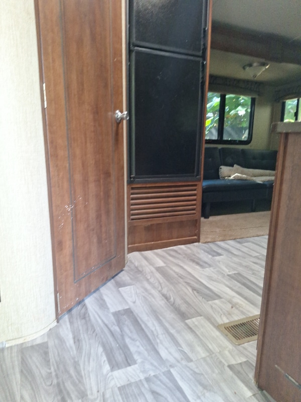 Foto del edificio - 1455 N Ronald Reagan Blvd