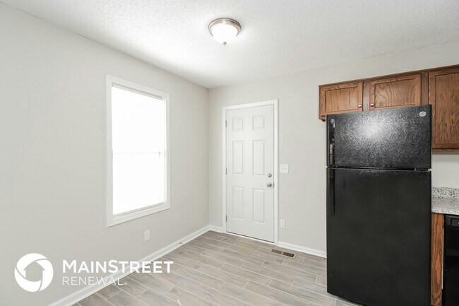 Building Photo - 581 Southern Trace Dr