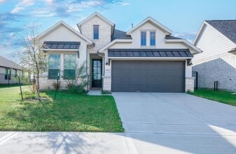 Building Photo - 7603 Coral Lk Dr