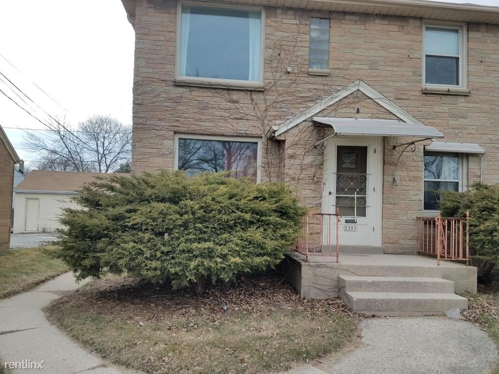 3391 S Howell Ave Unit 1, Milwaukee, WI 53207 Apartment for Rent in